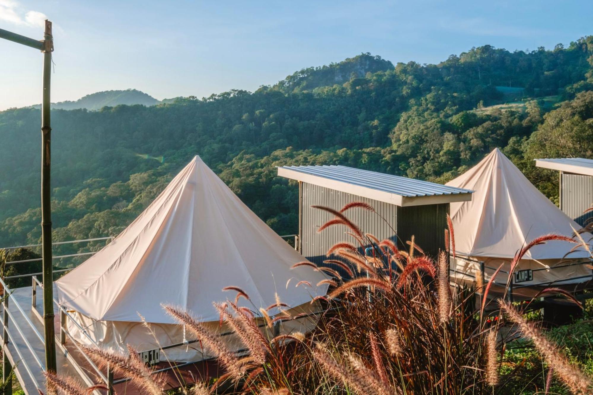 Hotel Happy Camp Phuchifa แฮปปี้แคมป์ ภูชี้ฟ้า Ban Huai Han Exterior foto