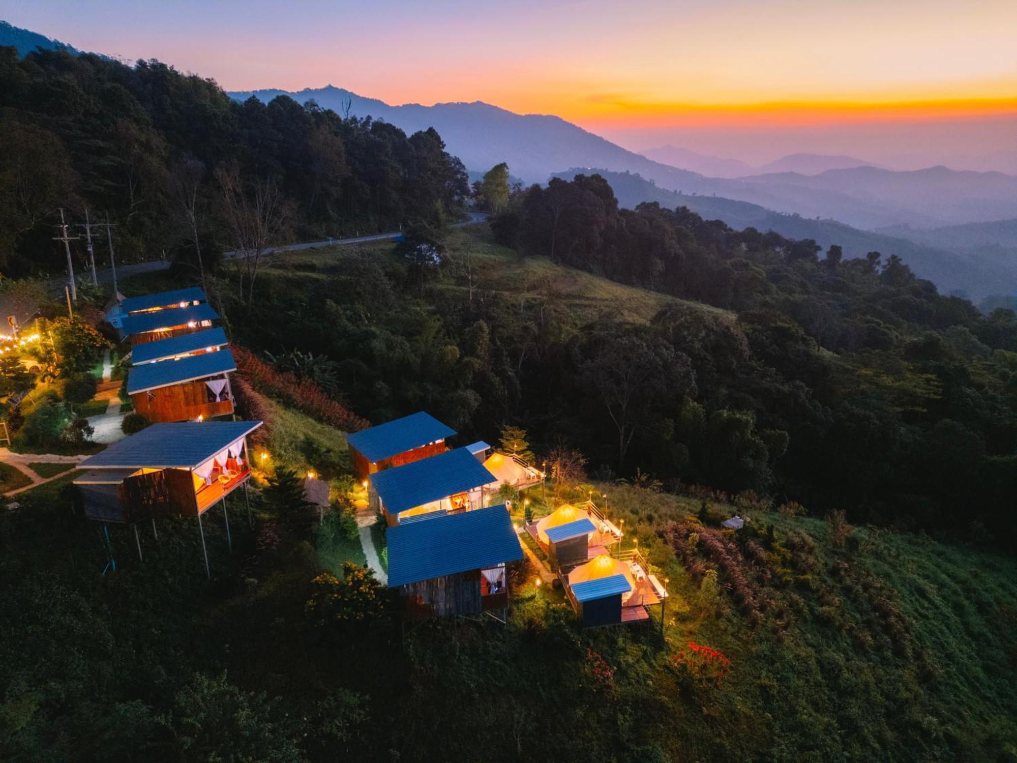 Hotel Happy Camp Phuchifa แฮปปี้แคมป์ ภูชี้ฟ้า Ban Huai Han Exterior foto